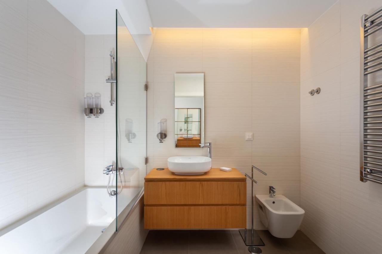 Stupendo-Three Rooms-Suite With Terrace -Center -Air Conditioning-Free Park Lisbon Bagian luar foto