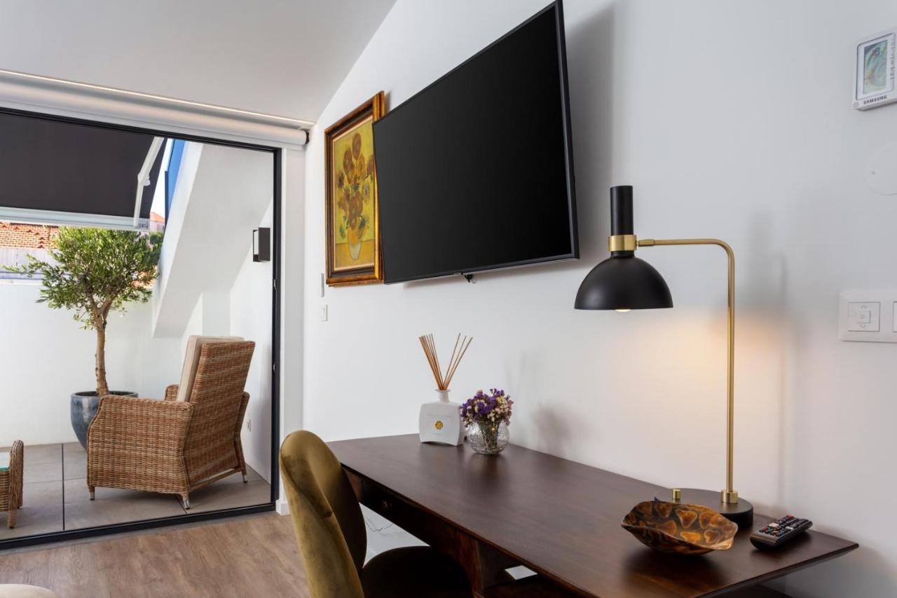 Stupendo-Three Rooms-Suite With Terrace -Center -Air Conditioning-Free Park Lisbon Bagian luar foto